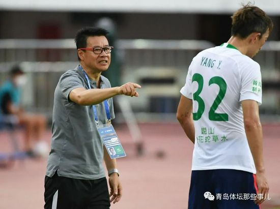 小函姐的秘书